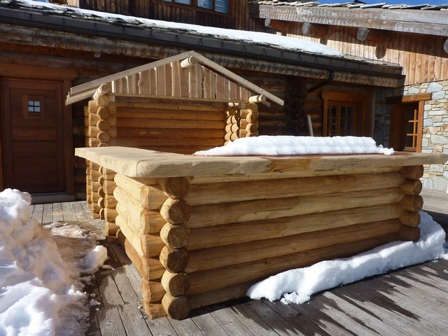 mobilier en bois massif pour les restaurant